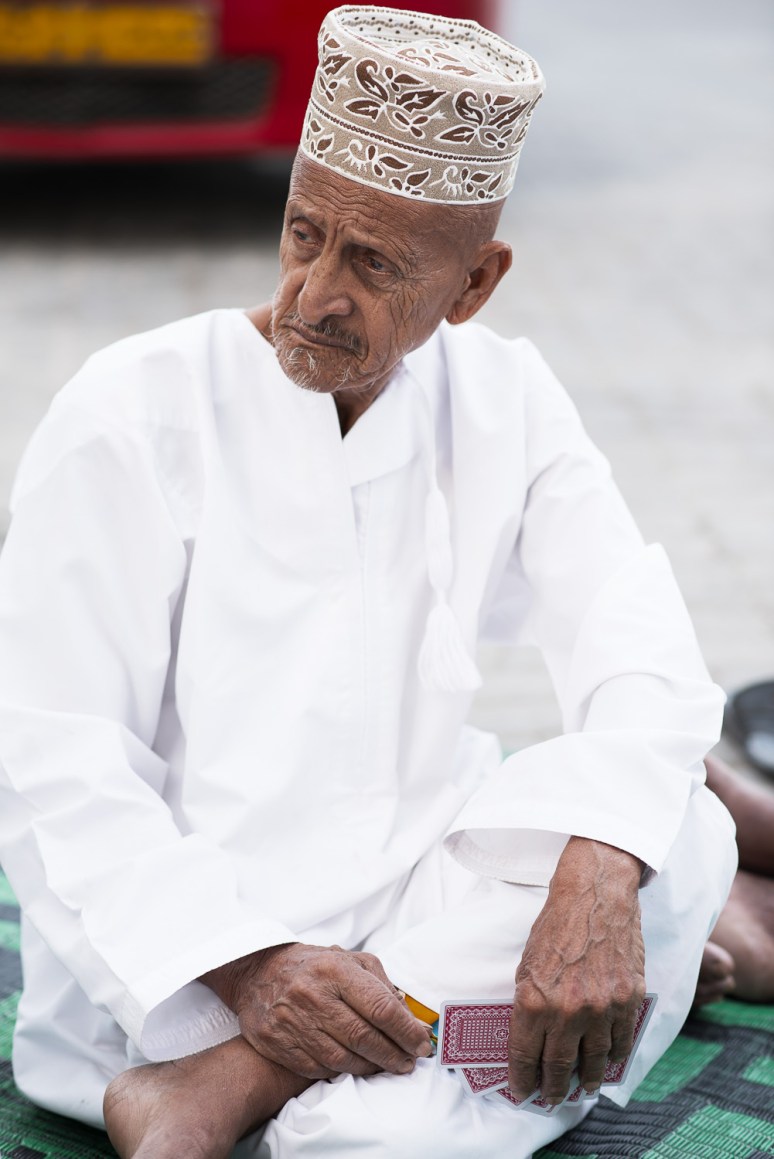 Waiting for his tuern